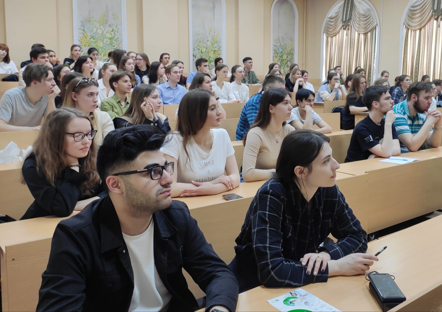 В каких вузах санкт петербурга